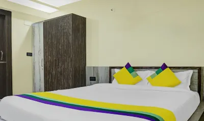 Itsy Hotels Cradle Regency Các khách sạn gần Dewri Mandir