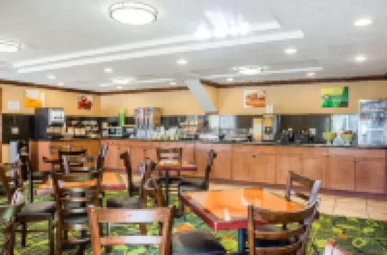Quality Inn Spring Valley - Nanuet Hotels in Spring Valley
