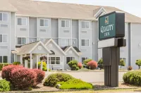 Quality Inn Seaside - parking