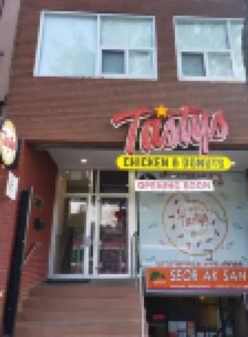 多倫多客房與套房酒店 鄰近多倫多華埠的酒店