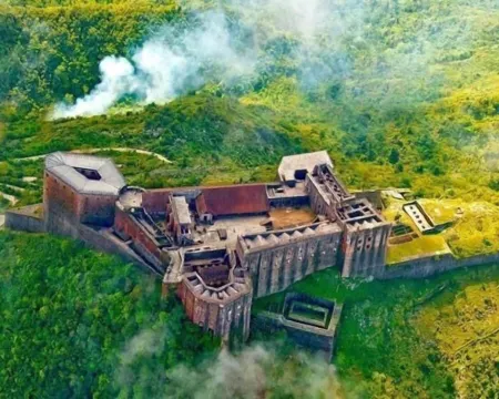 La Belle Maison Hôtels à : Milot
