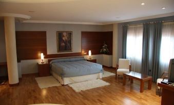 Hotel Alameda - Housity