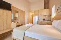 Nikiti Comfort Hotels in Ormos Panagias