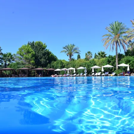 Green Paradise Resort