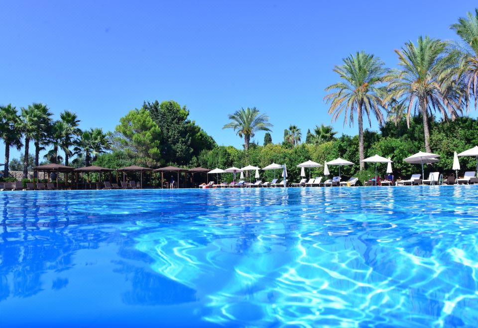 Green Paradise Resort - Housity