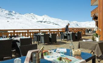 Le Cheval Blanc - Village Montana