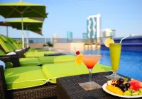 Fraser Suites Seef Bahrain - Pools