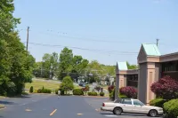 Travelers Inn Hotels in Monroe