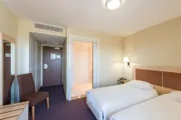 Cit'Hotel Talencia Hotels in Ternay