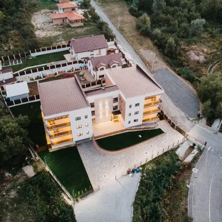 Gaudi Accommodation Отели рядом с достопримечательностью «Торговый центр Cluj Iulius Mall»