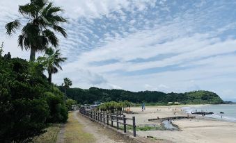 Shirahama Beach Garden