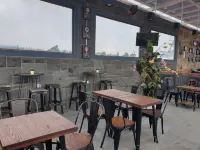 Sturgis Boutique Hotel - piscine