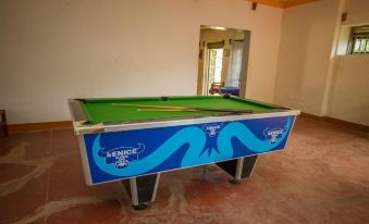 Virunga Campsite and Backpackers - Housity
