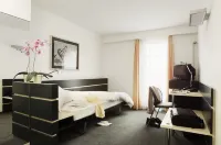 Hotel du Commerce فنادق في Riehen