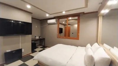 Goseong Oasis Hotel in zona Kyoryu-san