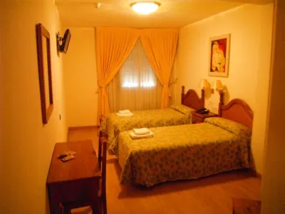 Hotel Clemente Hôtels à : Colungo