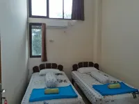 Imam Bonjol Hostel