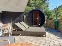 "Estelle" - 575m to the Fjord