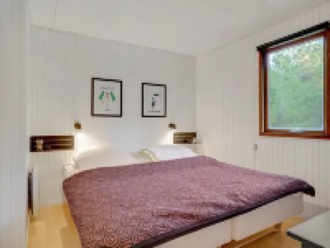 "Antoinetta" - 900m from the Sea