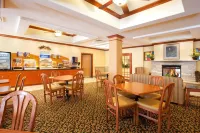 Holiday Inn Express & Suites Rockford-Loves Park Hotel a Machesney Park