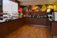 Fairfield Inn & Suites Anderson Clemson - breakfast