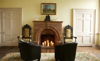 Nibley House - Housity
