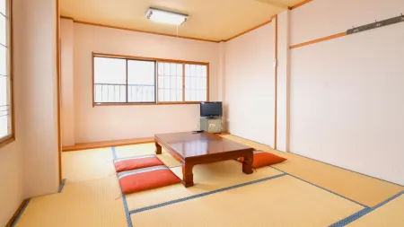 Atarashiya Ryokan Отели рядом с достопримечательностью «Echizen Beach»