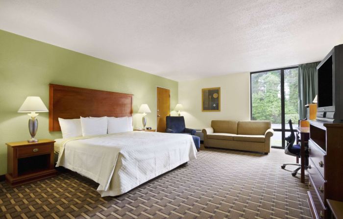 Days Inn by Wyndham Fayetteville-South/I-95 Exit 49