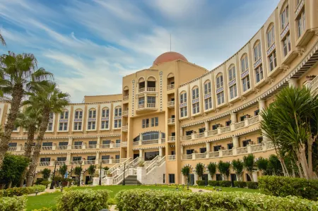 Helnan Dream Hotel and Conference Center