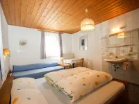 Elis Hotels in See