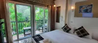 Puntara Khao Yai House - Pensionat