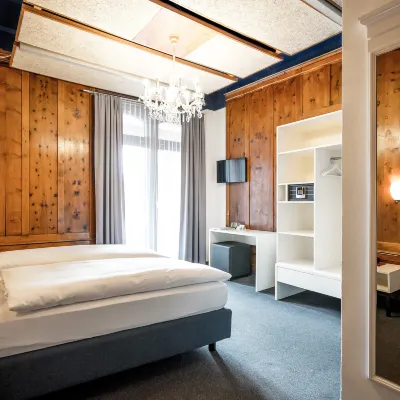 Hotel Ochsen by Mountain Hotels Отели рядом с достопримечательностью «Железнодорожный вокзал Давос Дорф»