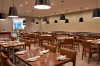 Four Points by Sheraton Toronto Airport - breakfast