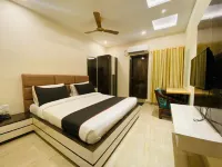 Hotel Vrindavan Palace Varanasi Hotels in Manrauli