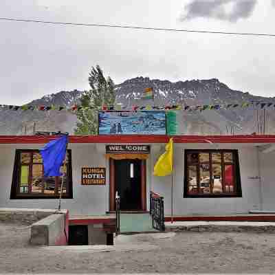 Kunga Hotel and Restaurant Hotel Exterior