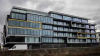Le Barracuda & Spa, Centre Port, Pieds Dans l'Eau, Vue Mer Các khách sạn gần Jet 29 Organisation