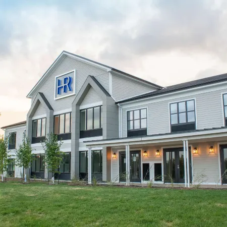 Hotel Renovo des Moines Urbandale, Tapestry Collection by Hilton