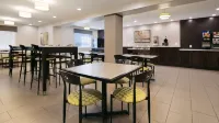 Best Western Harvest Inn  Suites - Pet-friendly