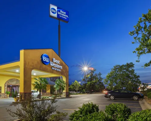 Best Western Inn Suites Hotels in Byron