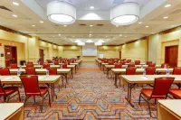 Drury Inn & Suites West des Moines