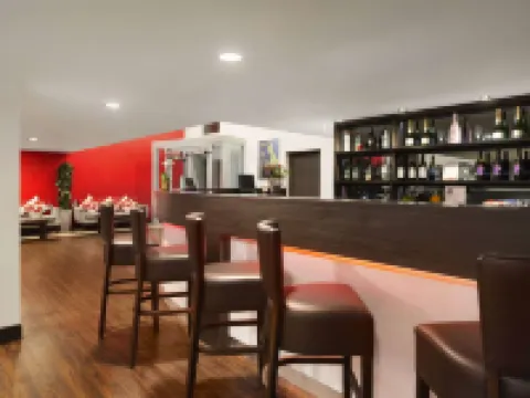 Ramada by Wyndham Oxford Hotels in Oxford