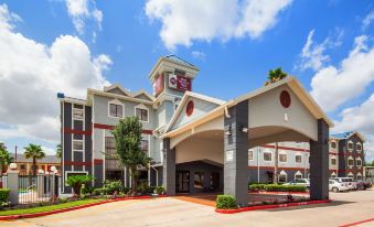 Best Western Plus Northwest Inn  Suites