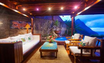 Ladera Resort