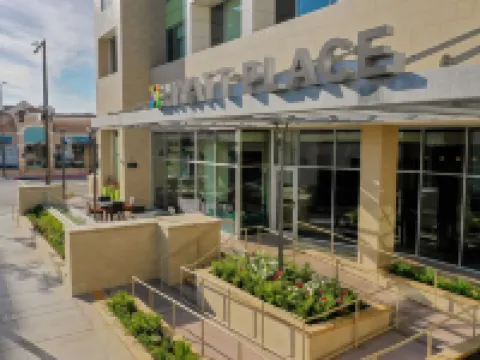 Hyatt Place Glendale/Los Angeles Hotels in Glendale