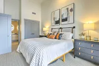 Condo w/ Mountain Views in Heart of Downtown! - Balkon