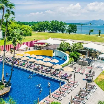 The Luigans Spa and Resort Hotels near Saitozaki Station