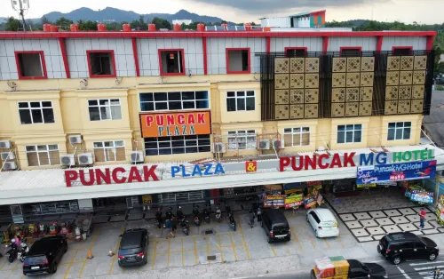 Puncak MG Hotel Hotels in Bukitintan