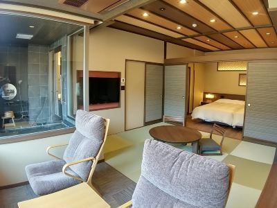 和洋式リバービュールーム(浴室) 静寂とまごころの宿　七重八重の写真