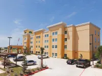 La Quinta Inn & Suites by Wyndham Pearsall