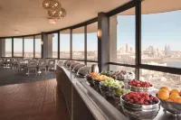 Radisson Hotel Cincinnati Riverfront - breakfast